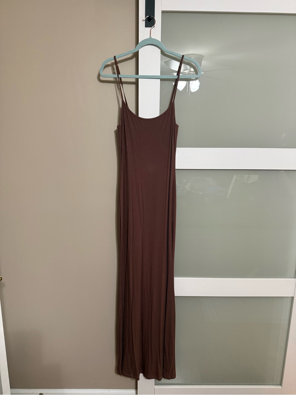 ReoRia Brown Spaghetti Strap Maxi Dress